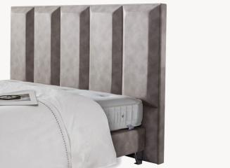 Norman Deluxe Başlık